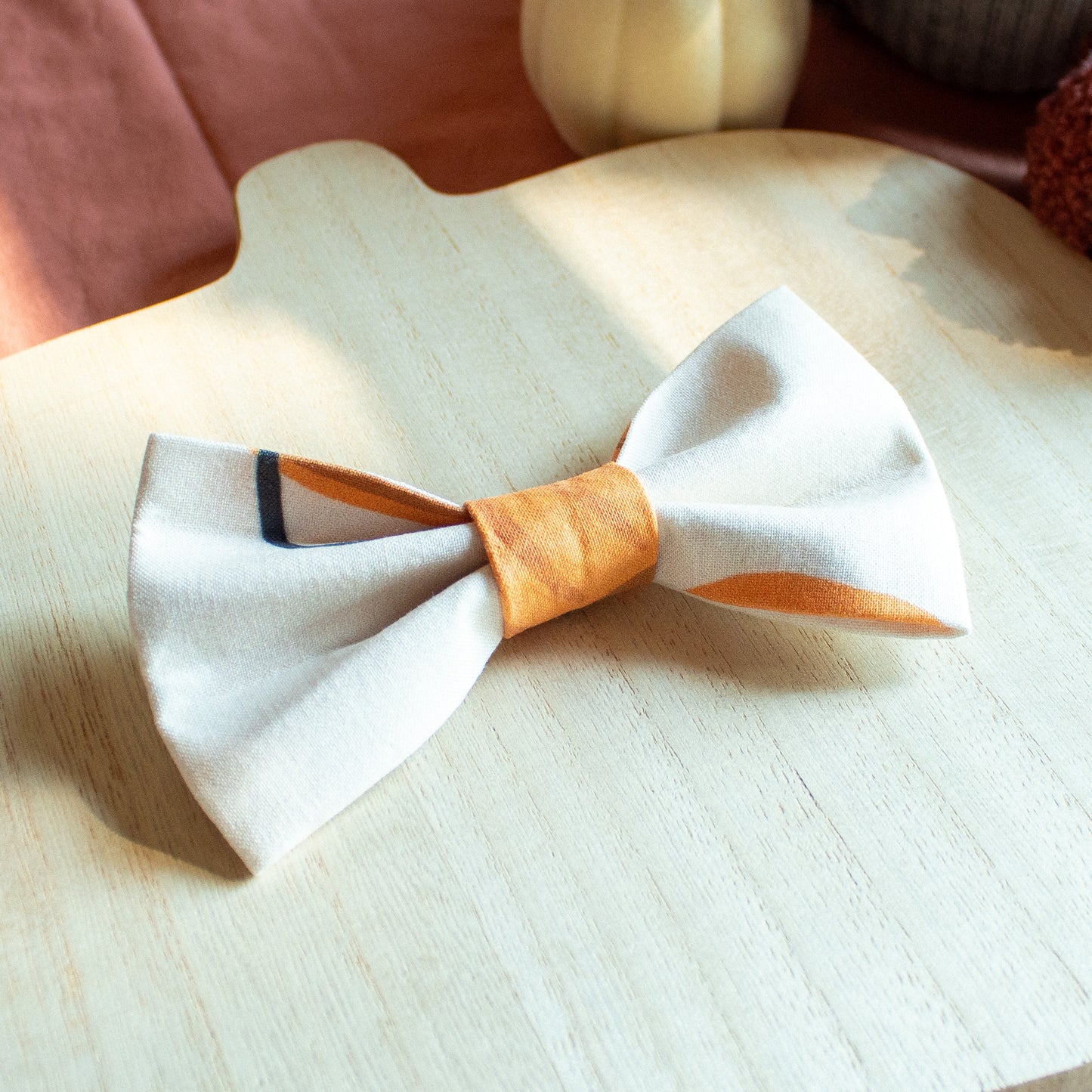 Tossed Pumpkins Dog Bowtie